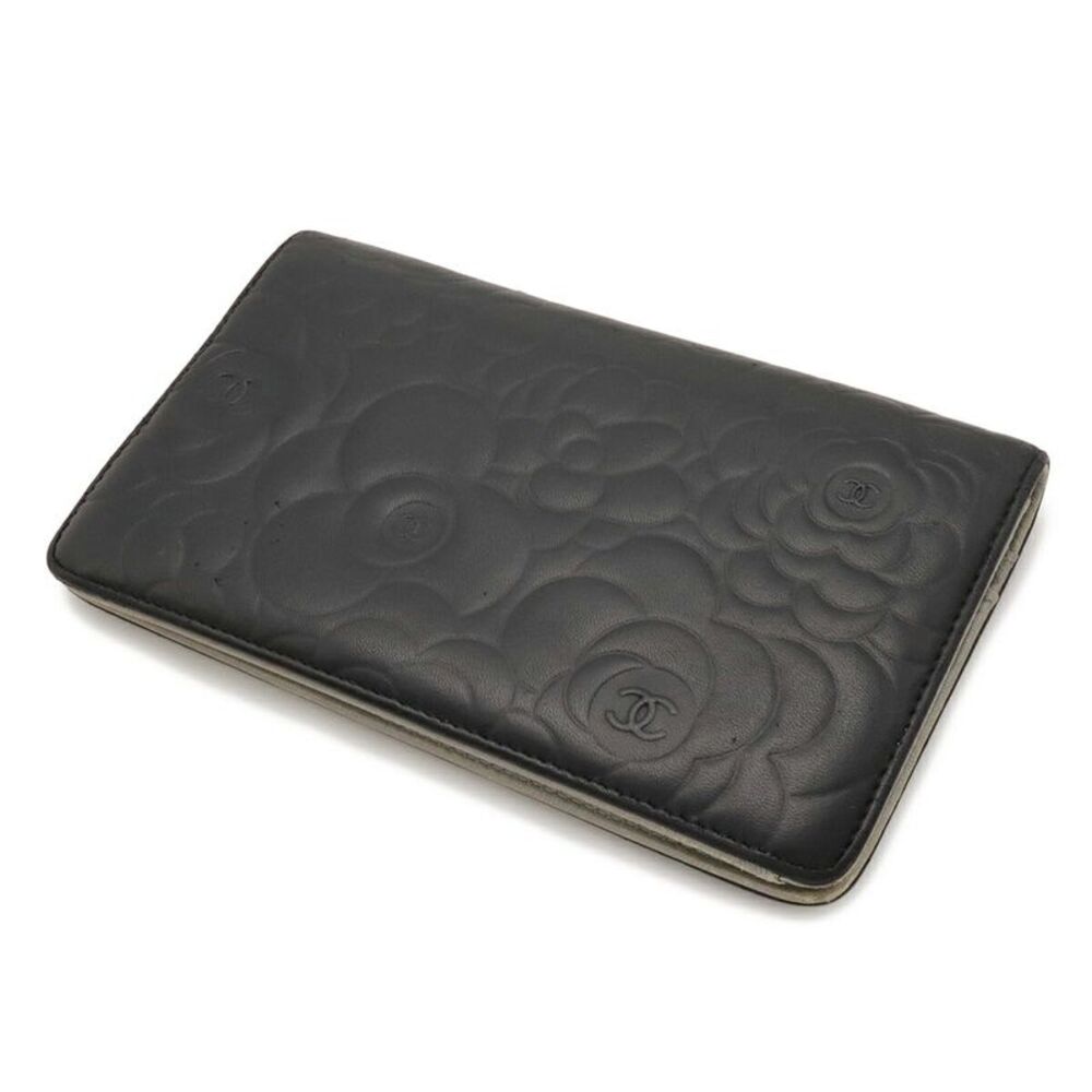 Chanel Camellia Embossed Leather Long Wallet - Picture 2 of 9